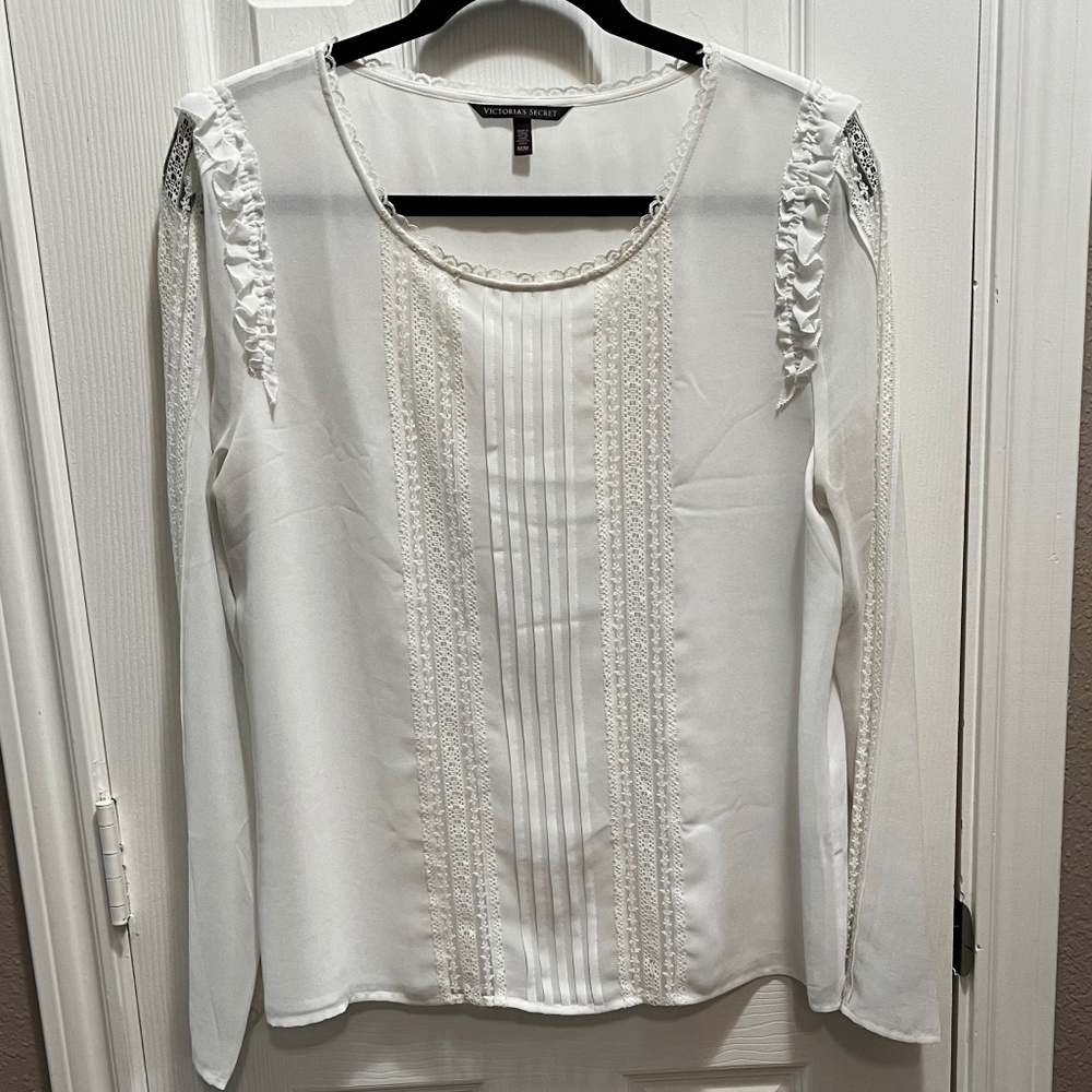 Victoria's Secret Long Sleeve Off White Blouse Size M